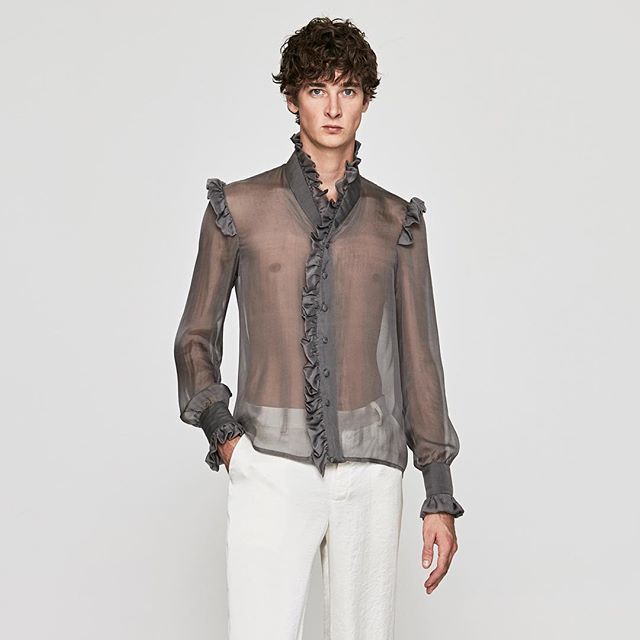 A Grey Silk Ruffled Shirt, one of the key pieces of this Fall Winter collection. Shop at palomospain.com and if you are in Madrid do not miss our Special Sale today at Pelonio Press (Lope de Vega, 47) and shop with special price reductions! #Palo… ift.tt/2SSAKvF