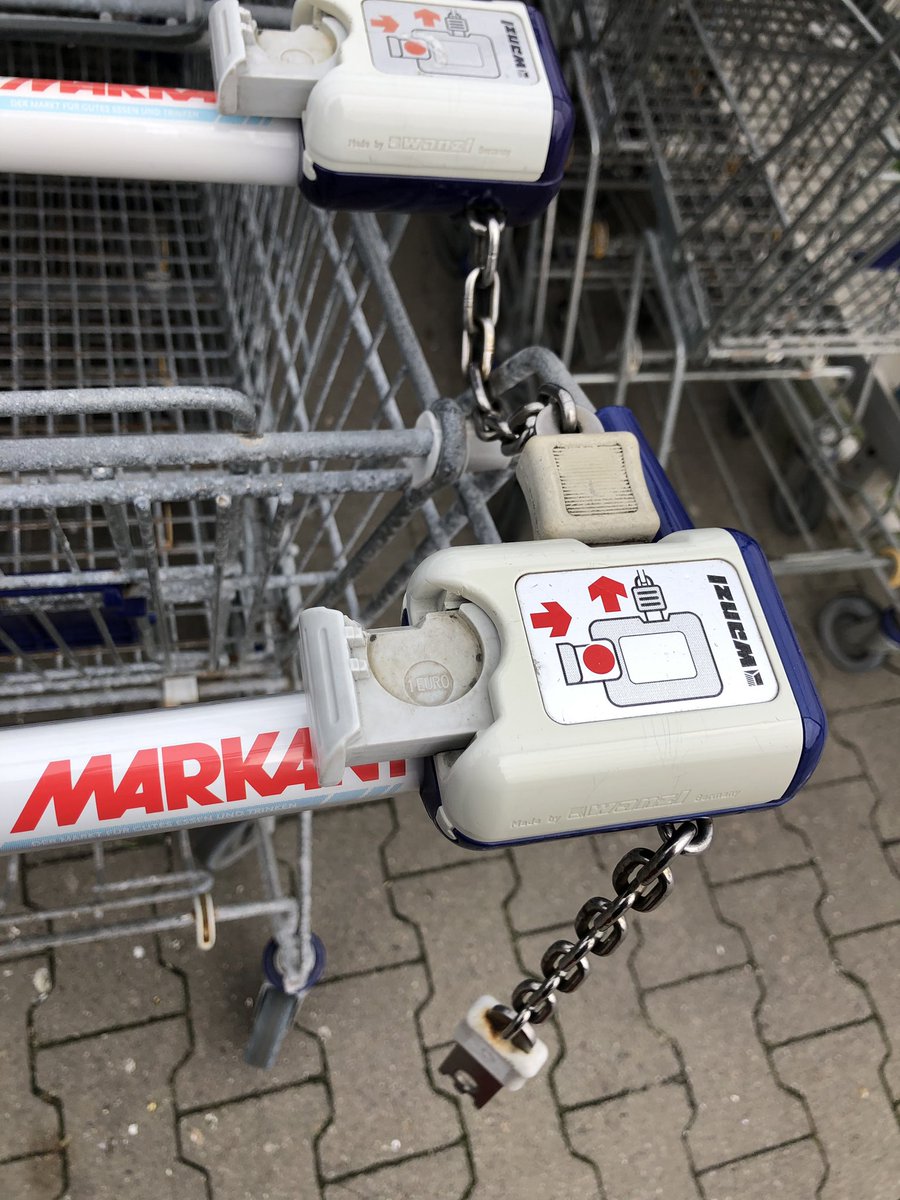 jnwbr's tweet image. Zahle mit #ApplePay, haben sie gesagt.
Lass deine Geldbörse zu Hause, haben sie gesagt.
UND JETZT?!?!?