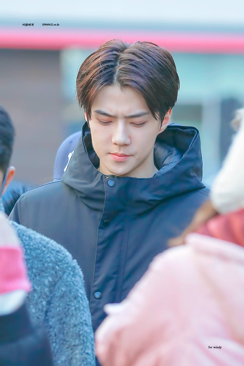 for_windy's tweet photo. 181214 뮤직뱅크 중간외출 #세훈 #SEHUN #EXO
정갈한 가르마까지 잘생긴 세훈이..
https://t.co/T6K1jQnoBO
https://t.co/pTzByhxbCL https://t.co/rLNjaEocqA