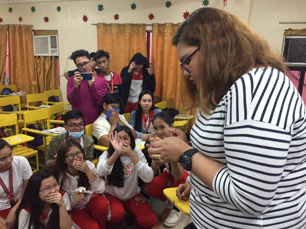 piedcypherV's tweet photo. Yung mga anak kong excited sa tusukan! Ahahaha. I hope nag-enjoy kayo at maraming learnings for today! 💉🧬🌡
#STEM2018
#SFACTaguig
@emnpscl_ @CcpbKrstnbrds10 @what_supduck @iyahcredible @stefhsalvo @anpanmanpiper_v @what_supduck @_jillyace @paulaandraa @marvelance_ https://t.co/7SqMoKC5yK