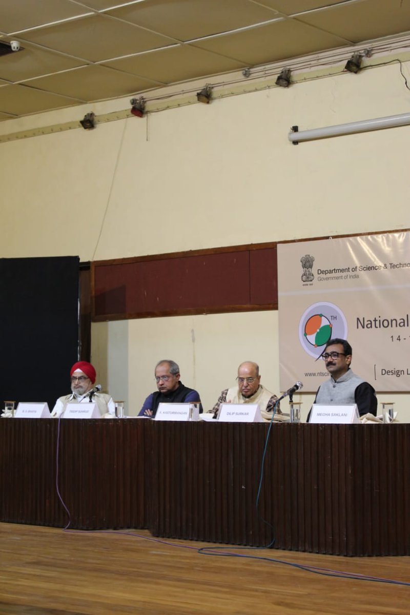 vascsc's tweet photo. The 9th National Teachers Science Congress was inaugurated on the 14th December 2018, marked by the lighting of the lamp by dignitaries Dr. K. Kasturirangan, Shri B.S Bhatia, Dr. Tridip Suhrud and Shri Dilip Surkar. #9NTSC @IndiaDST @9NTSC https://t.co/Y3UegiyrxT