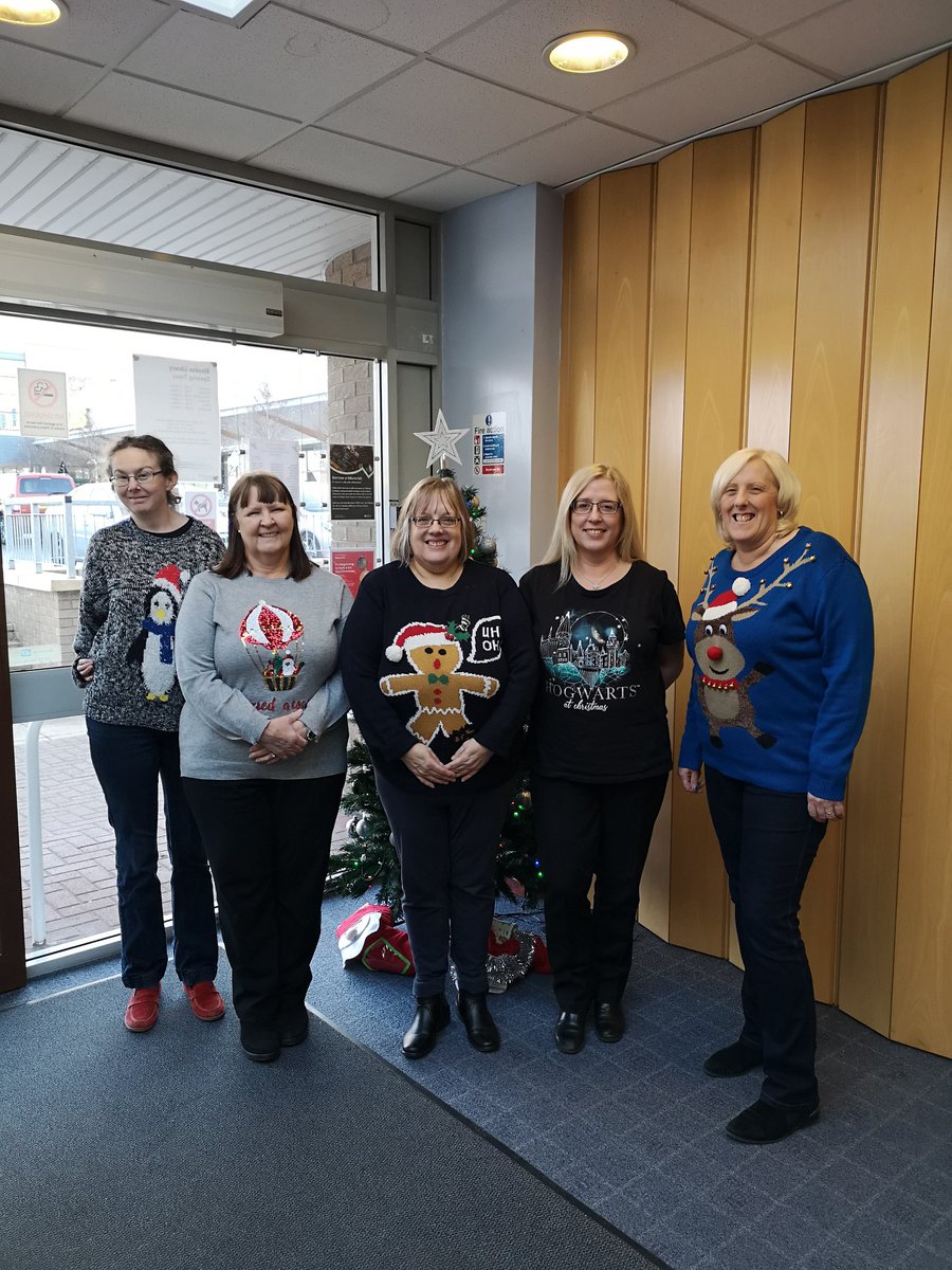 gateslibraries's tweet image. More #ChristmasJumperDay - the #BlaydonLibrary staff have got on board with the fundraising! Jill&apos;s jumper jingles, it&apos;s great!