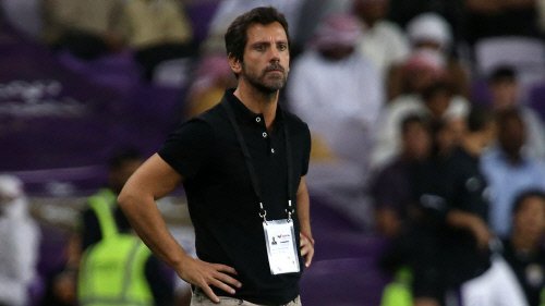 韓国メディア:キケ・フローレスが中国・上海申花の監督に就任へ…一時はシン・テヨン元韓国代表の後任候補だったが、大韓サッカー協会は「家族と離れて暮らすのは難しい」と断られていた #csl