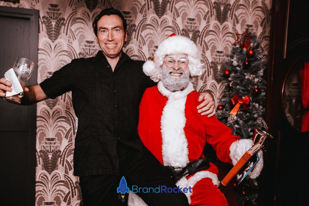 CorporateParty1's tweet photo. Complete Corporate Event Management >https://t.co/BWWZ74Pqac Tel: 086-3867631 Grotto, Santa, Face Painters, Popcorn & Candy-floss, Entertainers, Insurance & more #Christmas #Marketing #CorporateEvents #CorporateEntertainment #BrandActivation #BrandRocket https://t.co/CO0fS5qUqe