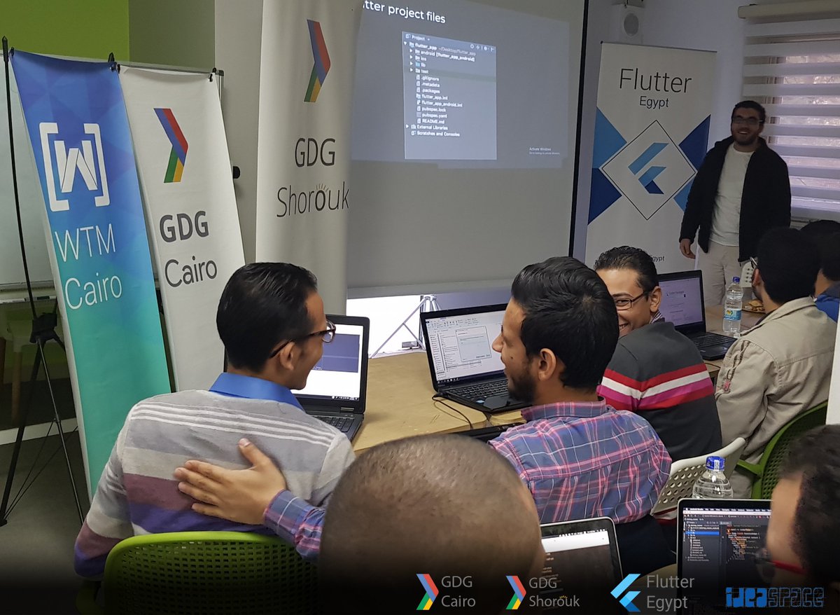 GDGCairo's tweet photo. Build Your First Flutter App with "Mahmoud ElSheikh" 🙌
🥁🥁🥁
- Getting ready for the flutter competition
- Will start in 15 mins.👩💻👨💻
#flutterextended @flutterio https://t.co/utUxQyxK45