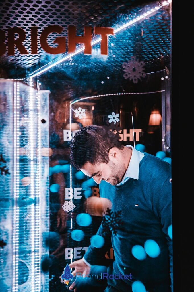 CorporateParty1's tweet photo. Complete Corporate Event Management >https://t.co/BWWZ74Pqac Tel: 086-3867631 Grotto, Santa, Face Painters, Popcorn & Candy-floss, Entertainers, Insurance & more #Christmas #Marketing #CorporateEvents #CorporateEntertainment #BrandActivation #BrandRocket https://t.co/UeSqbr0EtL