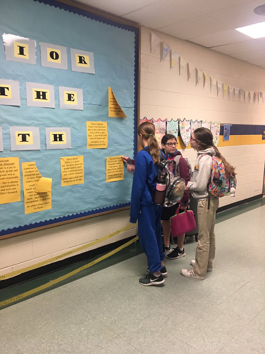 mattrobo125's tweet photo. Students discovering the "Crime Scene" today! Forensics has begun. Happy sleuthing! #WarriorStrong #WeAreHB #WeAreRedClay #RobinsonScience https://t.co/GP7zLDrnzF