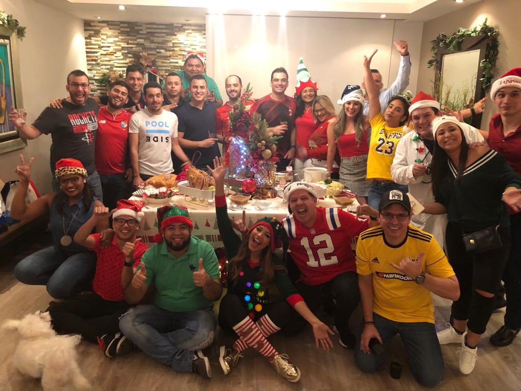 Familia MEDCOM deportes, celebró en grande su fiesta de navidad,  Felicidades que Dios el todopoderoso los ilumine y bendiga y que el próximo  año, como todos los años, la familia MEDCOM permanezca, image size:1024x768
