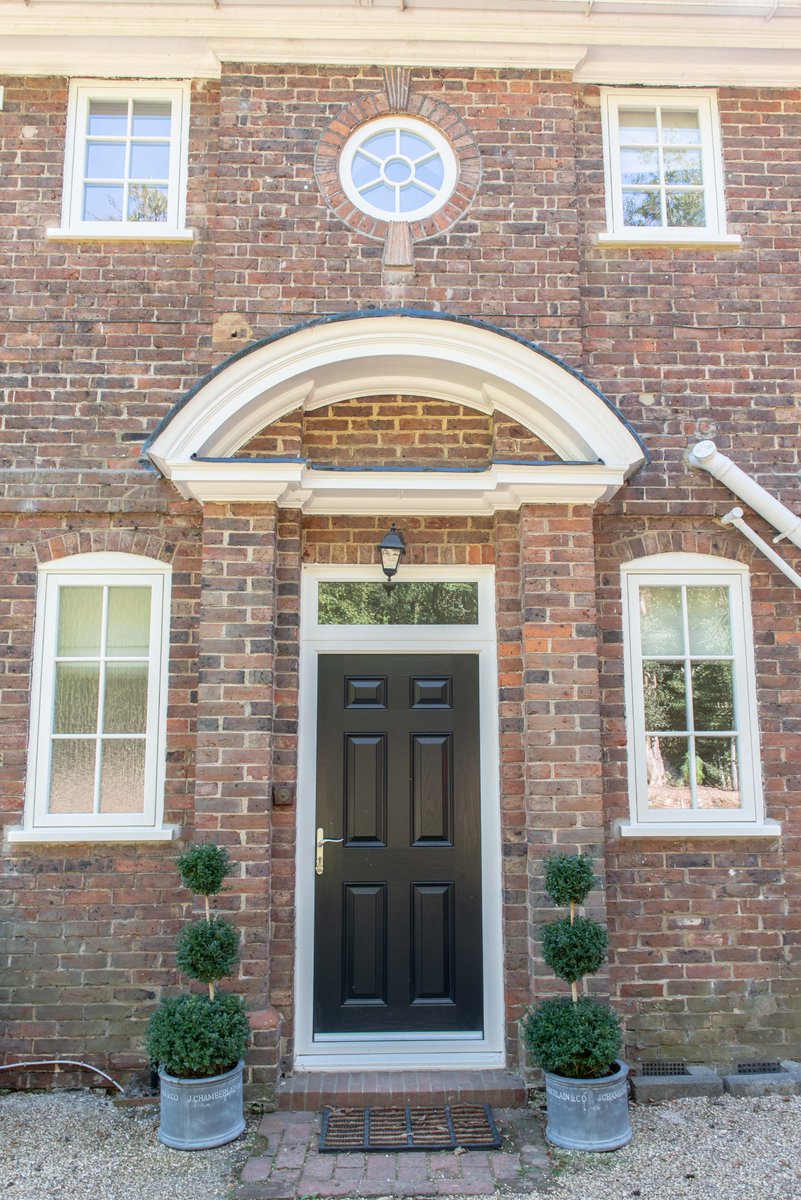 WindowSanctuary's tweet image. Beautiful, handmade, draught-free timber windows &amp;amp; doors are available from The Window Sanctuary  #thewindowsanctuary #sashwindows #traditionalwindows #windowskent #timberwindows #timbercasements #ihavethisthingwithdoors #timberwindowskent