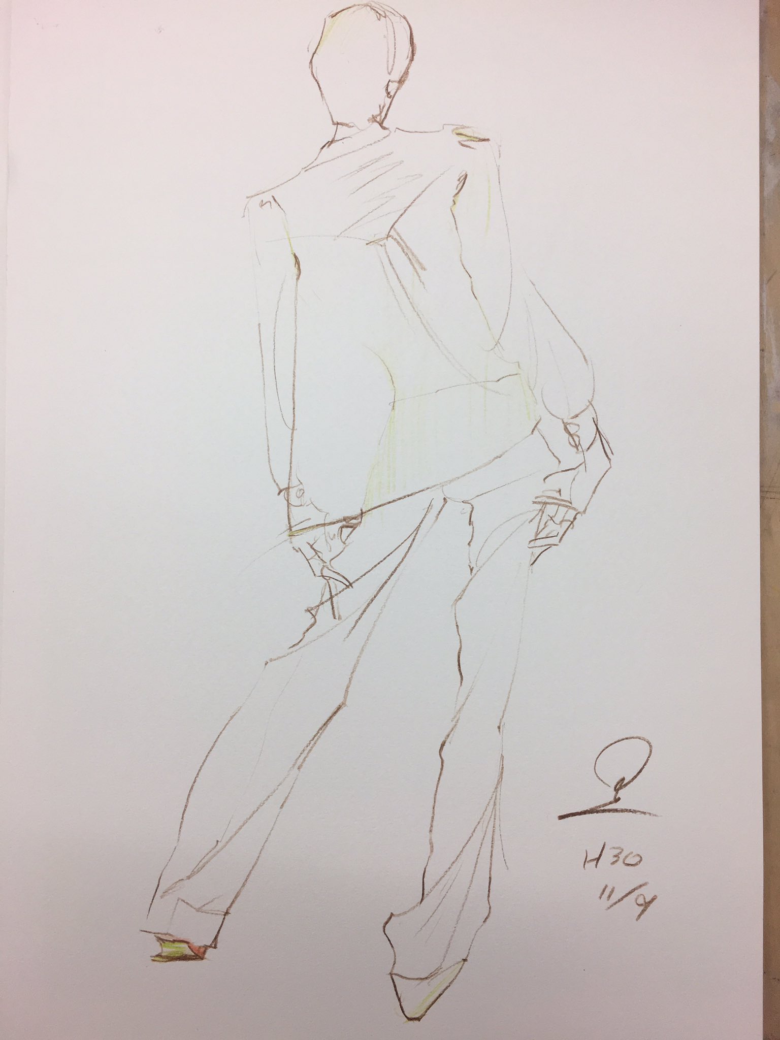 麻里 透け感 の素晴らしさの説明に心血を注いだデッサン カッコイイ立ち姿 素敵なモデルさん に感謝 絵描きさんと繋がりたい 透け感コーデ Fashionillustration ファッションイラスト Sアトリエ 色鉛筆 ダーウェントカラーソフト