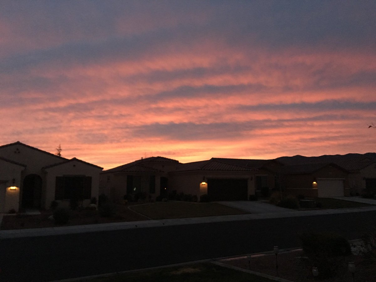 KerrTeri's tweet image. A new day, a smile can change someone's day!