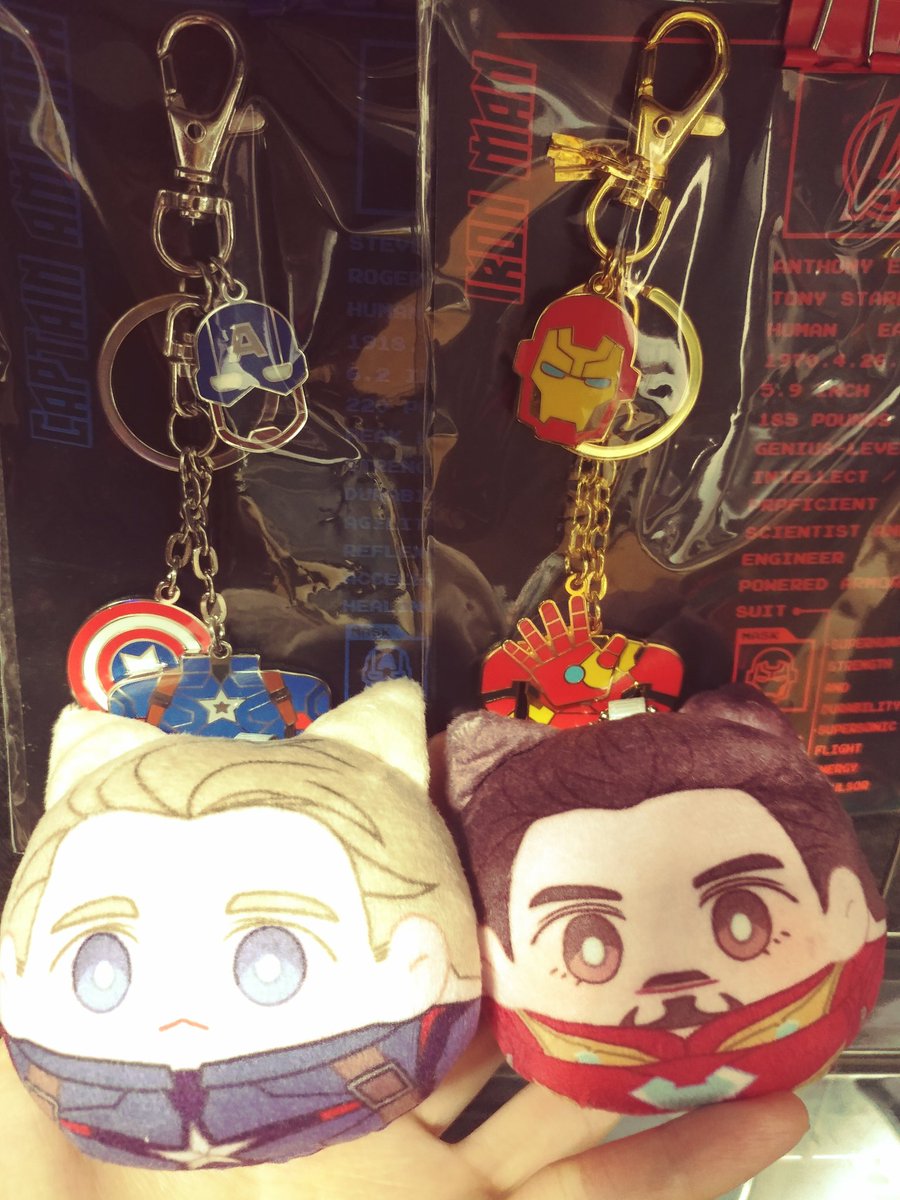 계속 주물주물하고 난리낫음
이러다 터지는거아냐
굥단 스토니 너무 귀여워ㅠ ㅠ ㅠ 터지지말아줘ㅠ ㅠ