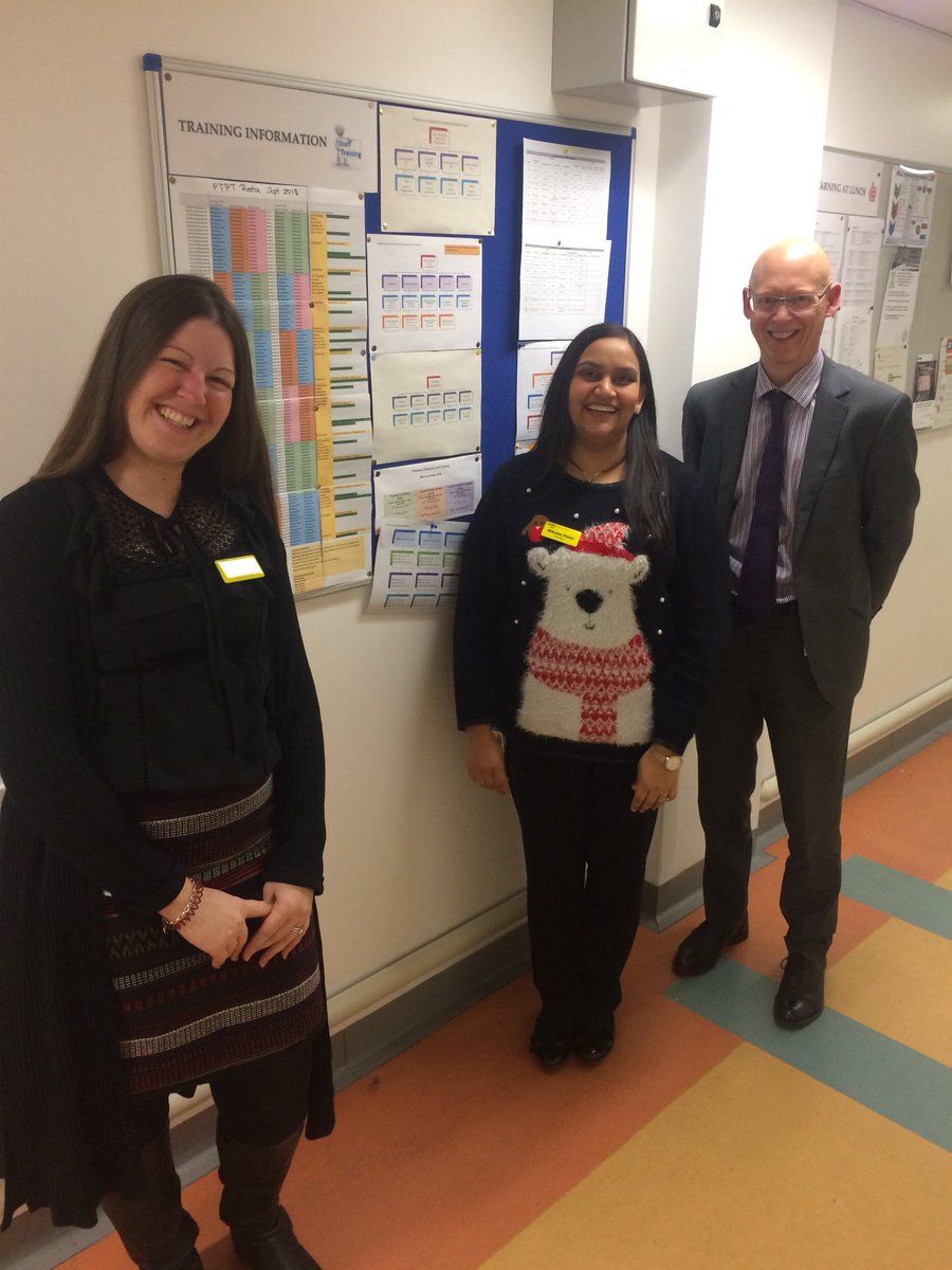 Congratulations to our brilliant Pharmacy team for  the reinstatement of their Health Education England pharmacist training posts following successful quality review this week <a href="/Medway_NHS_FT/">Medway NHS Foundation Trust</a> @JamesDevineNHS <a href="/SimonWan17/">Simon Wan</a> <a href="/SuziHawthorn/">Suzi Hawthorn</a> <a href="/niksha_patel/">Niksha Patel</a>
