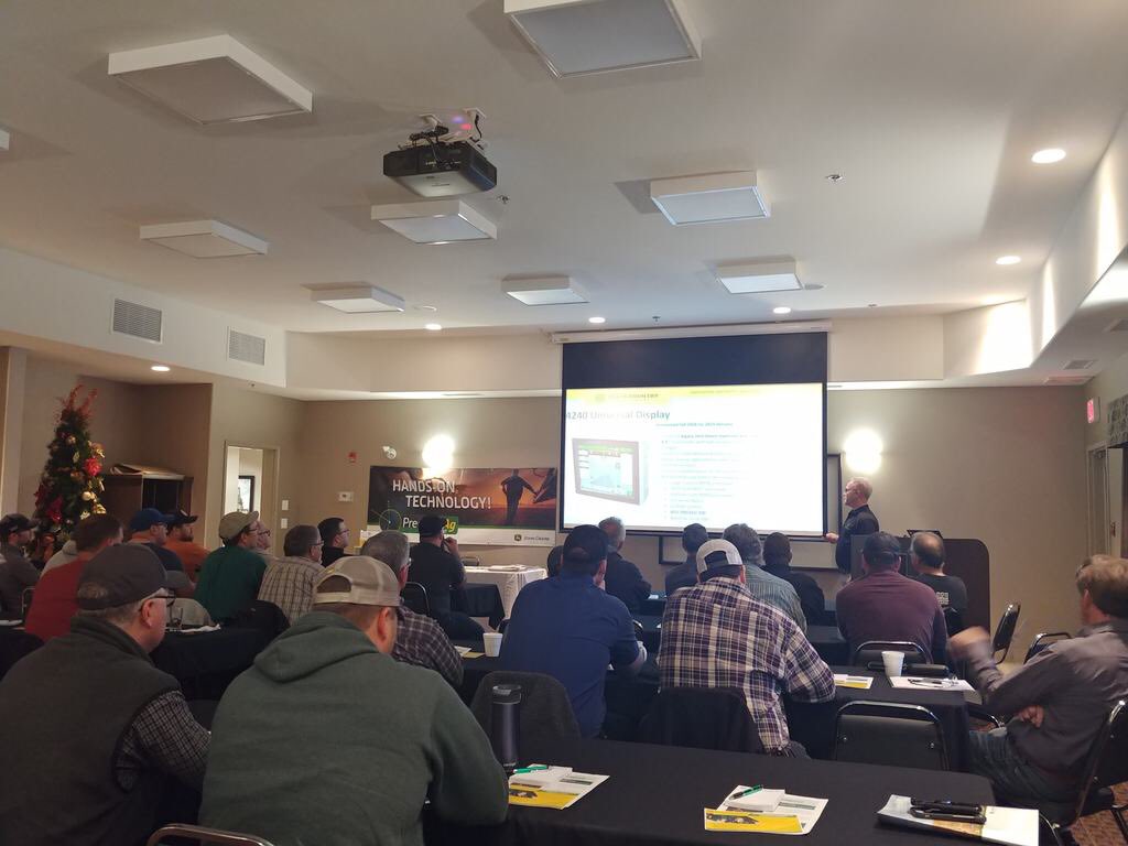 CWJones22's tweet photo. Full house today for the @SouthCountryEq #precisionag update! #JohnDeere #farming https://t.co/OewZqmgwp8