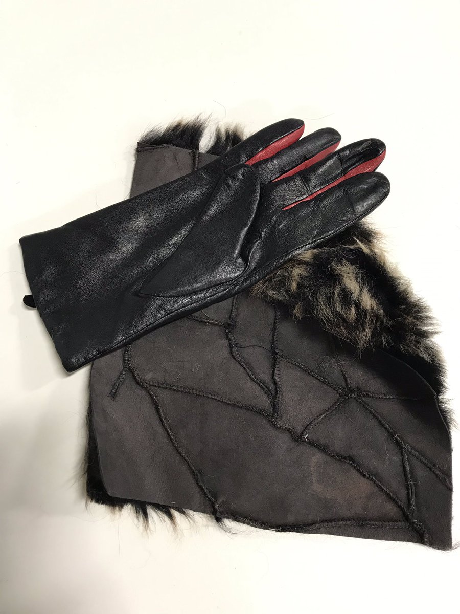 Good things come from gloves. 
Upcycled glove remnants are pieces of a puzzle we sew together to create a glorious sheep skin throw. Fur you can feel good about #unforbiddenfur #blankettheworldwithbeauty