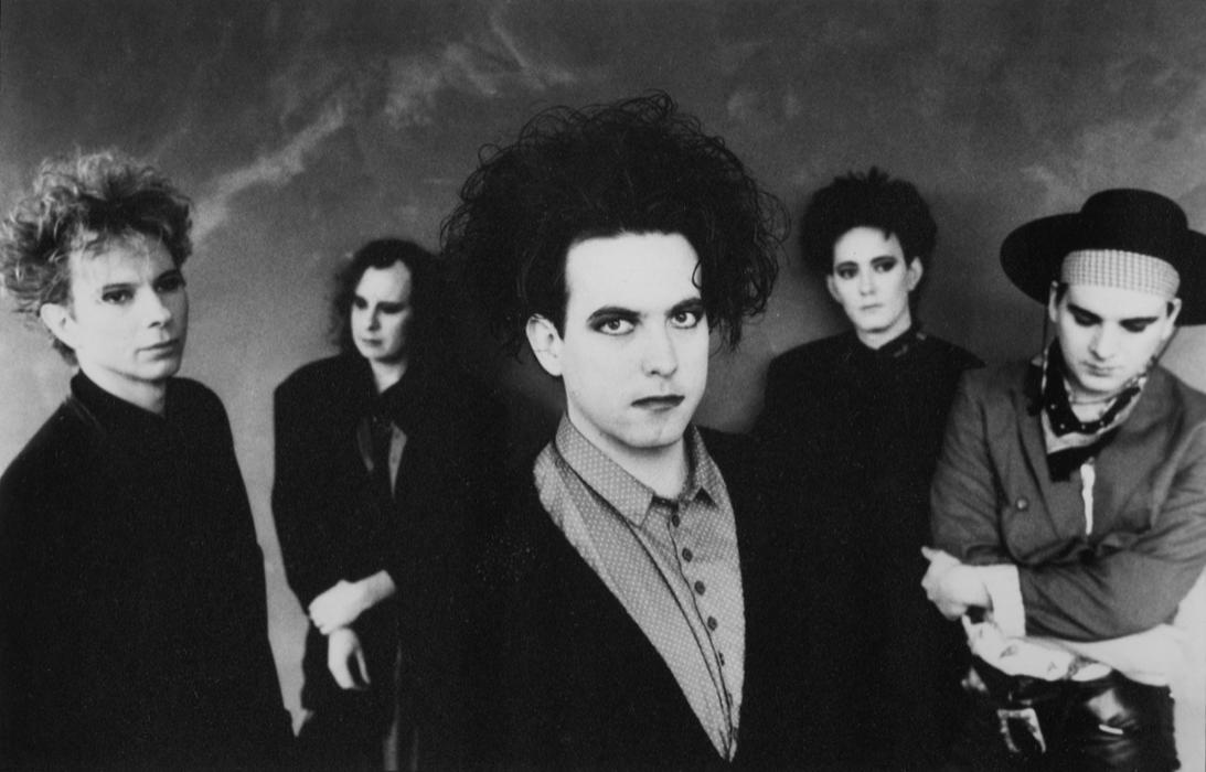 lesinrocks's tweet image. The Cure reviendra en 2019 avec un nouvel album
lesinrocks.com/2018/12/14/mus…