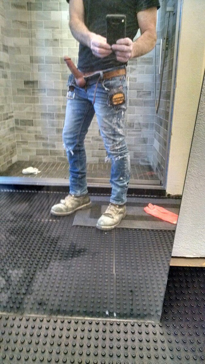 Freeballwales1's tweet photo. #workboner #hardon #nicecock #gay #bigcock #soliddick https://t.co/OfDaZMSyUz
