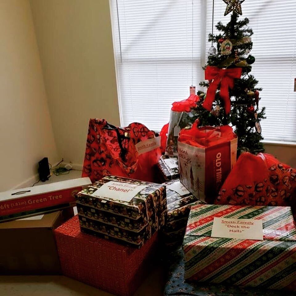 Humanitri's tweet image. The families we serve have been completely blessed by the generosity of donors who adopted them for Christmas.  Thank you!