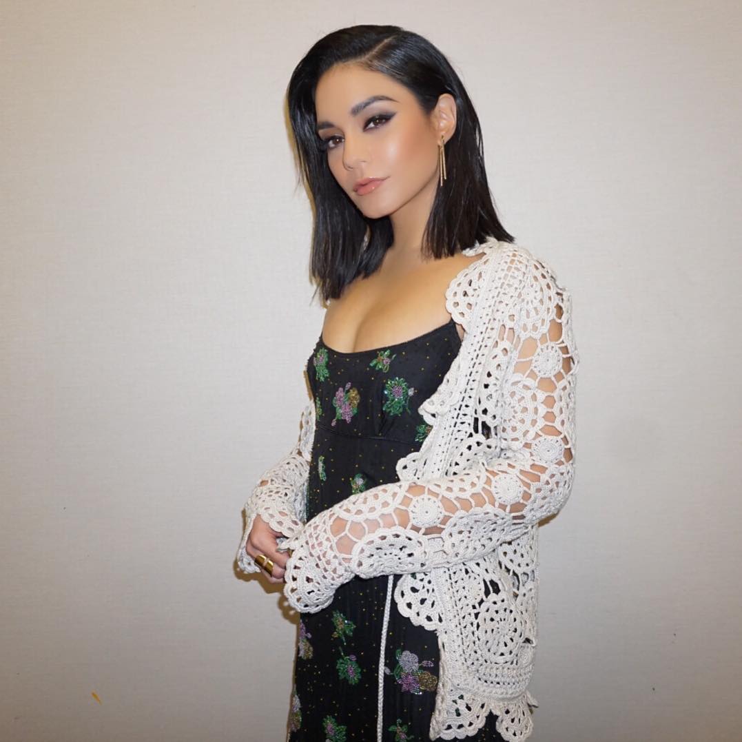Happy Birthday, Vanessa Hudgens! 

Vanessa Hudgens wearing Marc Jacobs Redux Grunge 