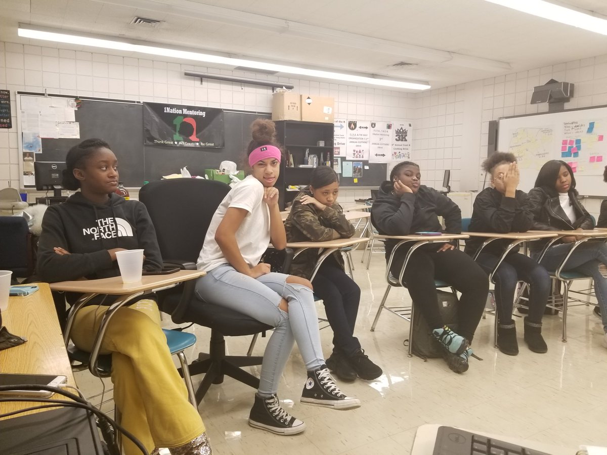CultivateRYouth's tweet photo. Yesterday we had the pleasure of Odessey coming in to speak to F.I.Y.A. about Domestic violence. We had great discussion and dialogue.
#FIYAPride #FIYASisters #FIYAAdventures #FIYAMovement #FIYAExperience #CultivatingResilientYouth #FIYA #CultivatingRYouth #CultivatingU https://t.co/1cPF3Fxpk3