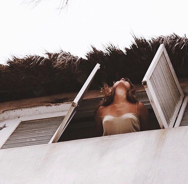 ShopGoodCubed's tweet photo. How Fridays feel. ⠀⠀
Photo: native_atlas ⠀⠀
#crueltyfree #crueltyfreebeauty #fridays #beauty #breeze #vacation #relax #selfcare #treatyourself #view #theweekend https://t.co/HeC65zOZ1r
