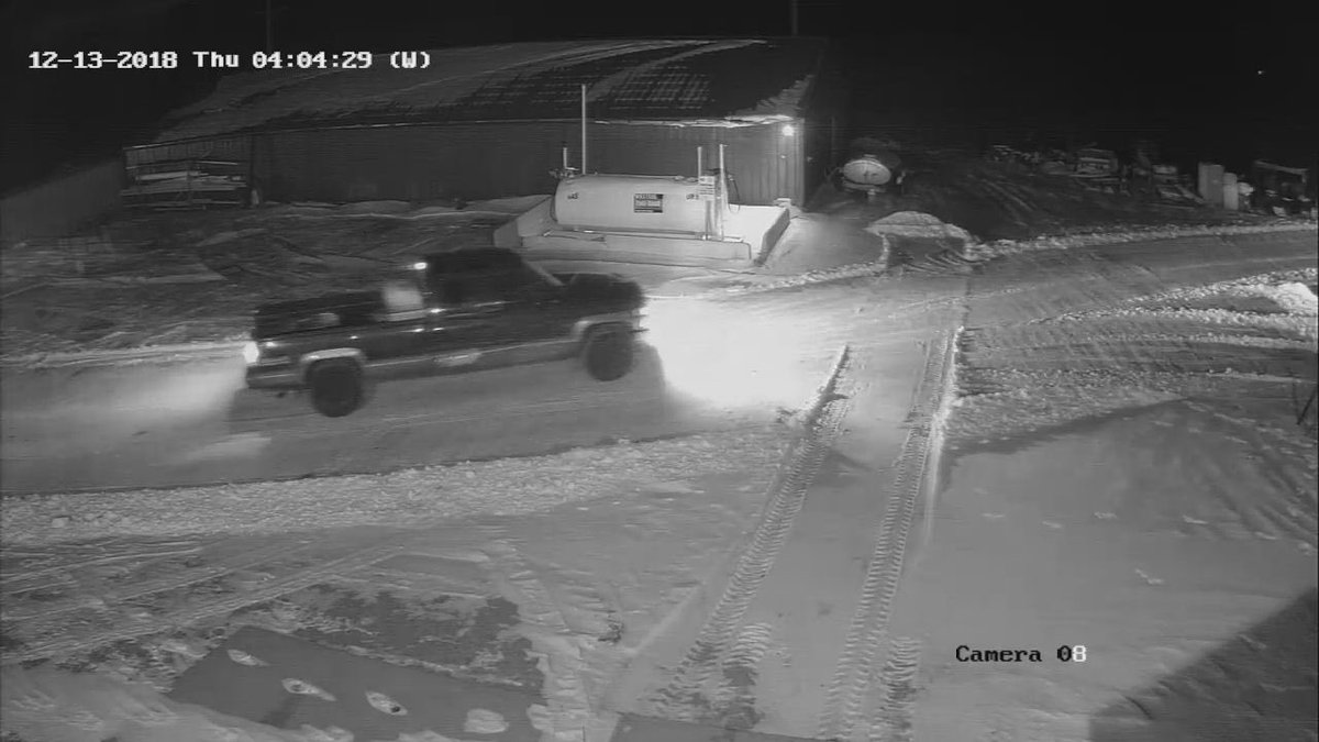 DinosaurTrailGC's tweet image. If anyone has seen this truck please let the #RCMP know. The 2 people in this truck stole our course Truck and the Blade for snow removal.
