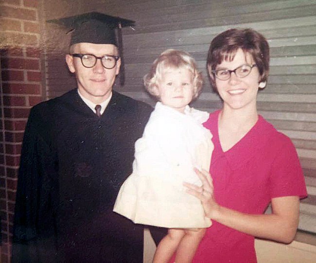 UNKearney's tweet photo. #FutureLoper Brenda attended Kearney State commencement when her father Delmer graduated from college in 1967. #lopergrad #UNK https://t.co/j7Z1MwAY5D