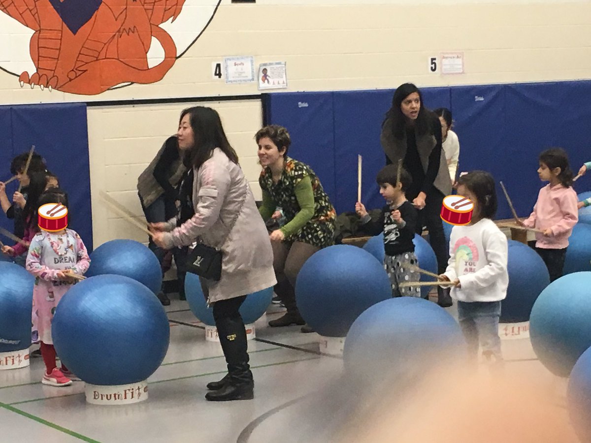 gordongymdps's tweet photo. Working out our bodies AND our brains! Keeping the beat while you move is challenging! Denlow students and their parents getting fit and having fun together this morning! Thank you @drumfit, and our amazing instructor Eni! @DenlowPS https://t.co/0MzeS79K9p
