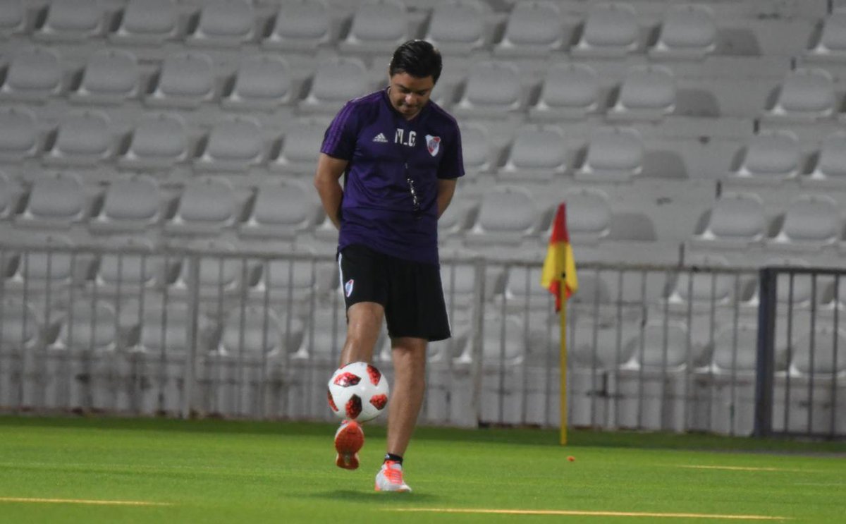 ⚽️💤
👏 Marcelo Gallardo en 🇦🇪
