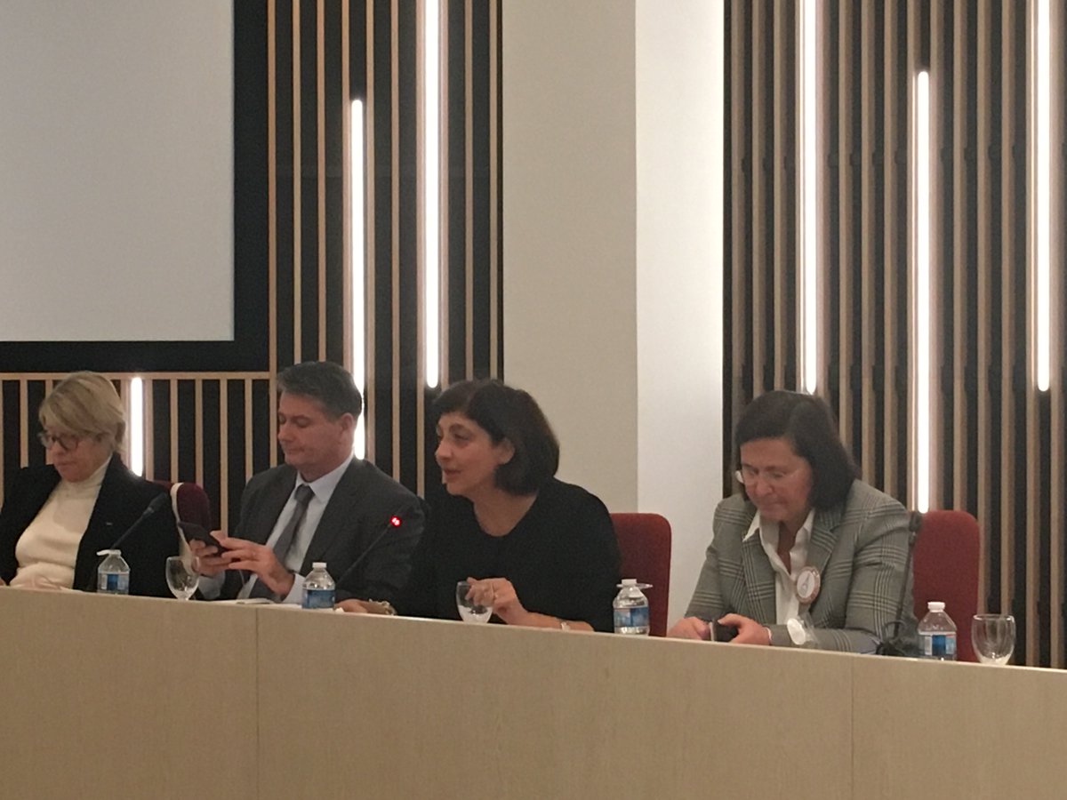 Conseil national des barreaux - les avocats (@cnbarreaux) on Twitter photo #PLJustice "Nous travaillons à une grande #mobilisation nationale pour la mi-janvier. Nous vous tiendrons informés de la date retenue, en fonction du calendrier parlementaire. Nous lancerons l'appel dès la semaine prochaine. Je vous invite à vous tenir prêts."<a href="/feral_schuhl/">Féral-Schuhl</a> #PLJustice "Nous travaillons à une grande #mobilisation nationale pour la mi-janvier. Nous vous tiendrons informés de la date retenue, en fonction du calendrier parlementaire. Nous lancerons l'appel dès la semaine prochaine. Je vous invite à vous tenir prêts."<a href="/feral_schuhl/">Féral-Schuhl</a>