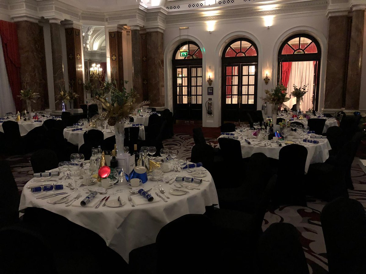 veSpace_Int's tweet photo. Last night Laura and Marlene hosted a very festive client event at @CharingCrossLDN. Such a lovely evening, thank you Danny and Beatrice for looking after us all so well! #christmasparty #Eventprofs #eventplanner #lifeofevents #amazingspaces #clientevents https://t.co/RpUWhoRGSP