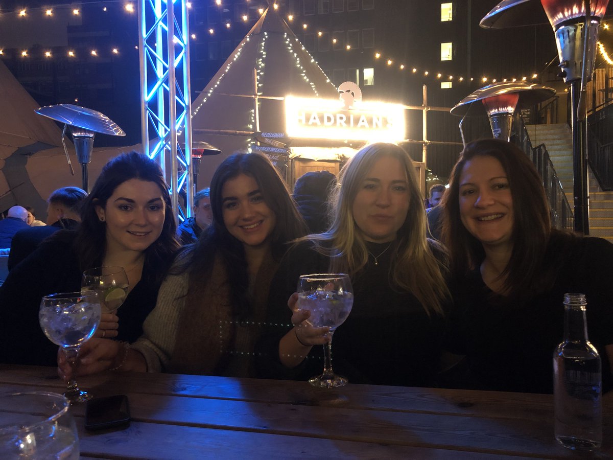 thetoniccomms's tweet photo. We're really starting to get in the #Christmas mood after such a fun-filled, festive week and to top it off, its #ChristmasJumperDay!β¨ππ€Ά#pragency #Newcastlepr #Nottinghampr #prlife https://t.co/1QzJlWxbZZ