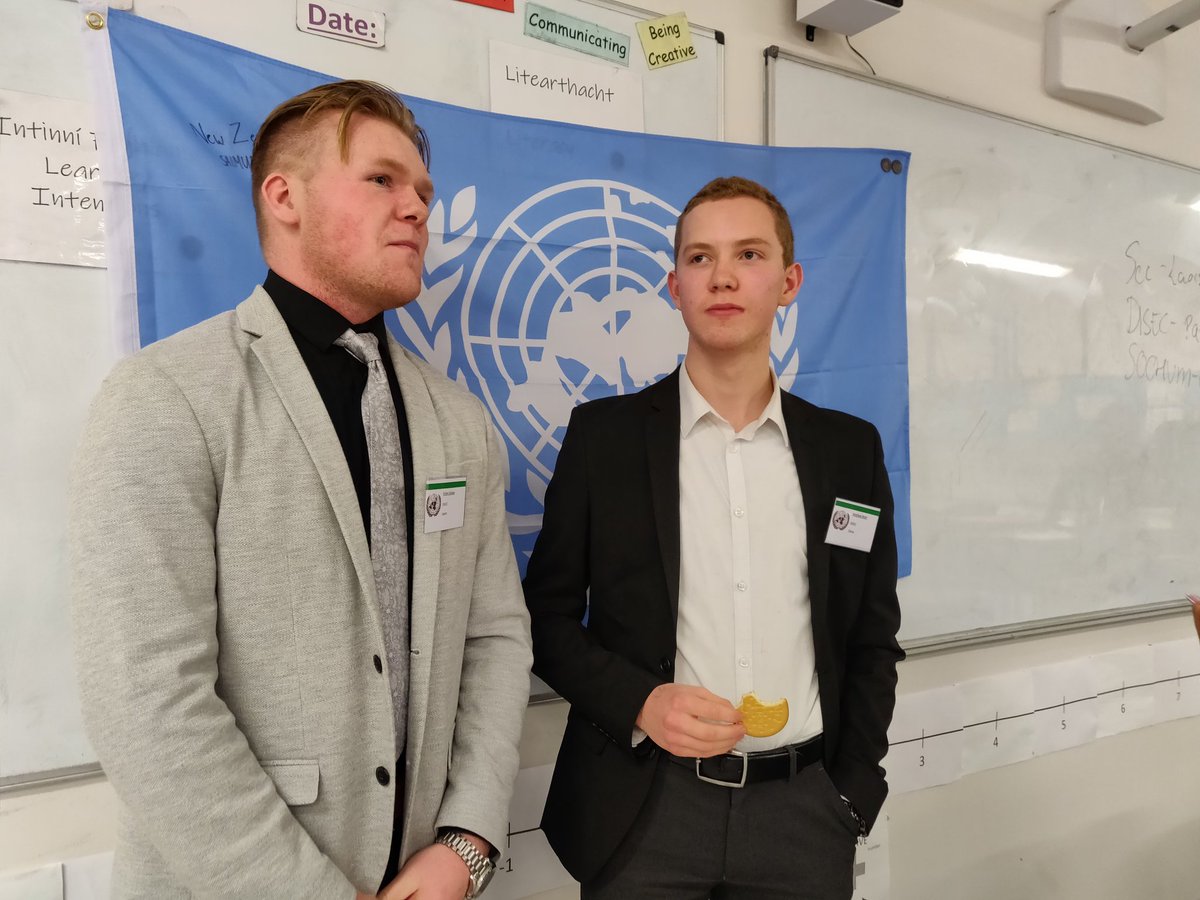 CBCMUN1's tweet photo. Our delegates looking very statesman-like #CBCMUN https://t.co/ndgrz0rhHJ