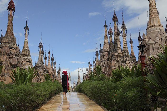 PhoSeMyanmar's tweet photo. Warmly Welcome to Myanmar ( Burma ) 
#Mandalay #Bagan #Inle #Yangon #Myanmar #Burma #MyanmarTourism #PhoSeMandalay #phosemandalay @PhoSeMyanmar 
#MandalayCityTaxi #mandalaycitytaxi @taximandalay #SagaciousMyanmar #sagaciousmyanmar @MyanmarAgent 
https://t.co/U8YOVgiYHt https://t.co/5Hh7gd2UxA