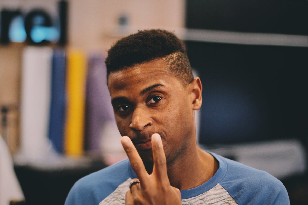 TheShiftBOS's tweet image. Bizz in between beats
📸: @thearcitype

audiomack.com/album/ar-class…

#TheShiftBOS #RepNewEngland #MAFamilia