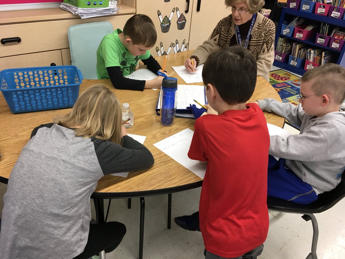 Students are learning how to look at things with a poets’ eye! #wilmot109 #Engage109