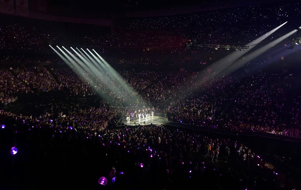 BTSMalaysia's tweet photo. #thankyoubts

For becoming our "Anpanman"
For teaching us to "Love Myself"
For being our "Idol"

THANK YOU FOR BEING #BTS

Army will walk the path together with you until the end.

ARMY 💜 BTS https://t.co/BMfjTEXkgi
