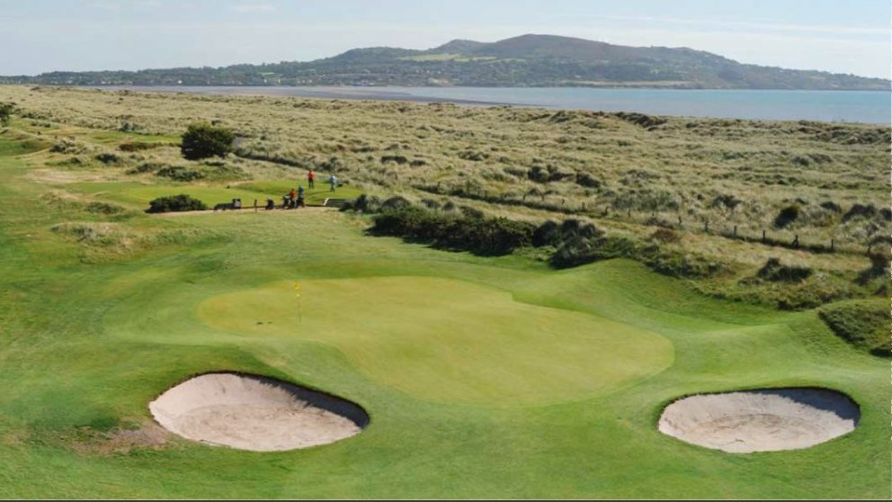 Delighted to be back in gorgeous <a href="/StAnnesGCNews/">St. Anne's Links Golf Club</a> Dublin with <a href="/cherrytreeman/">stephen aylmer</a>, development project with Jeff Howes Golf Design, work includes Green Construction, Tee Construction and Course Drainage #DARGolfConstruction #Links