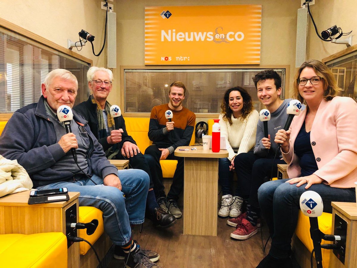 annejanssen's tweet photo. Samen met bewoners en studenten op radio 1 bij Nieuws&amp;co over groeiend aantal studenten in Wageningen. https://t.co/02KEPzj6pJ