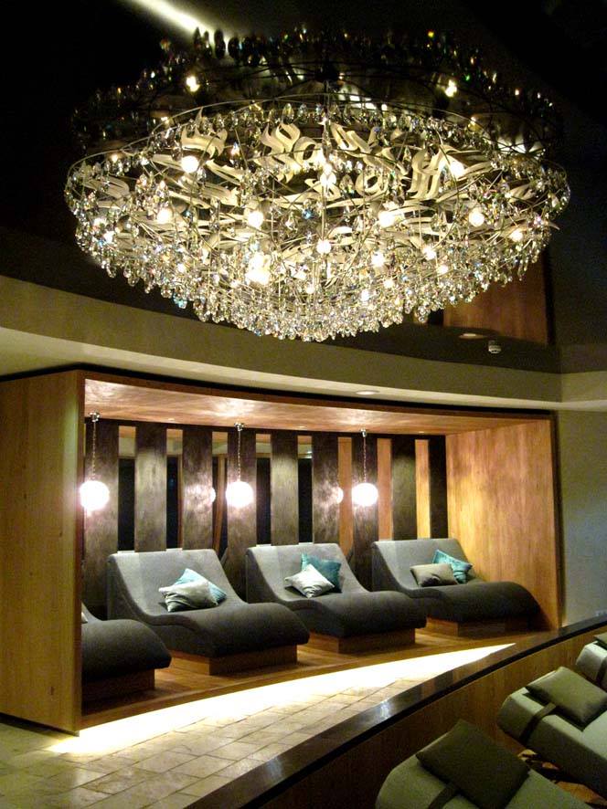 bizladies's tweet photo. klu_IRENE HIEBL LICHTMANUFAKTUR - exklusive lichtobjekte l unikate l sonderanfertigungen für ihr büro l für ihr zuhause l im hotel l öffentliche gebäude ... #lichtobjekte #exclusive #lightdesign #unikate #publicspaces #hotels > https://t.co/xfU1HxSpWl https://t.co/LPdlikC67q