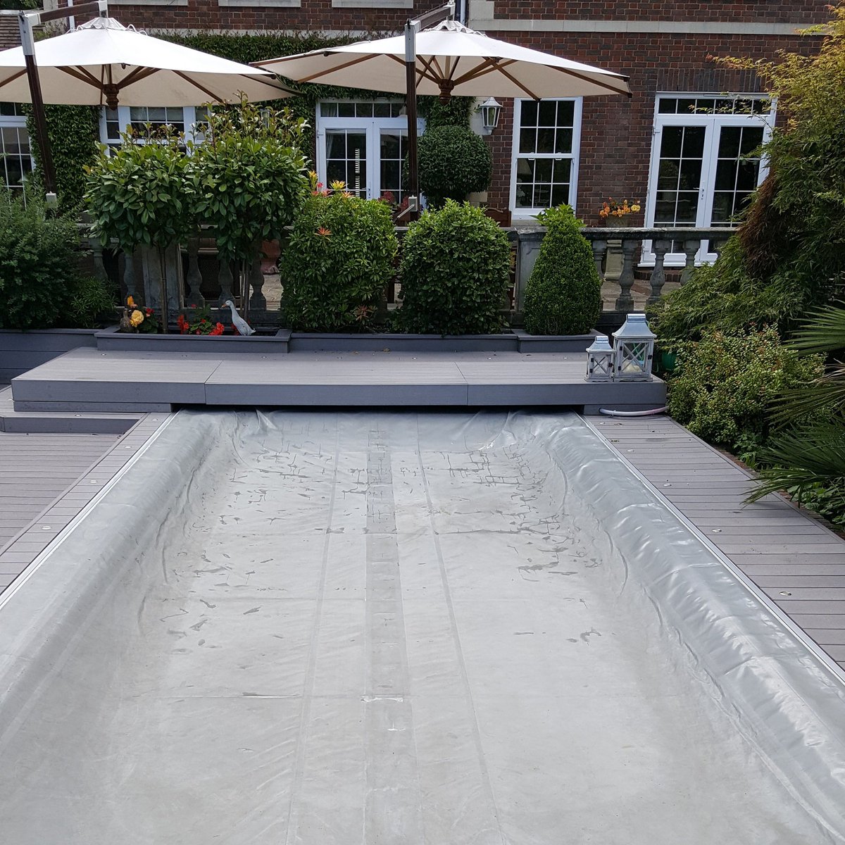 HotTubSwimSpaCo's tweet image. Need a #SafetyCover for your #pool? Well MeshSafetyCovers are one of the more affordable options, and they can last 15 years or more with proper care. Learn more here! ow.ly/lStv30mNlAa