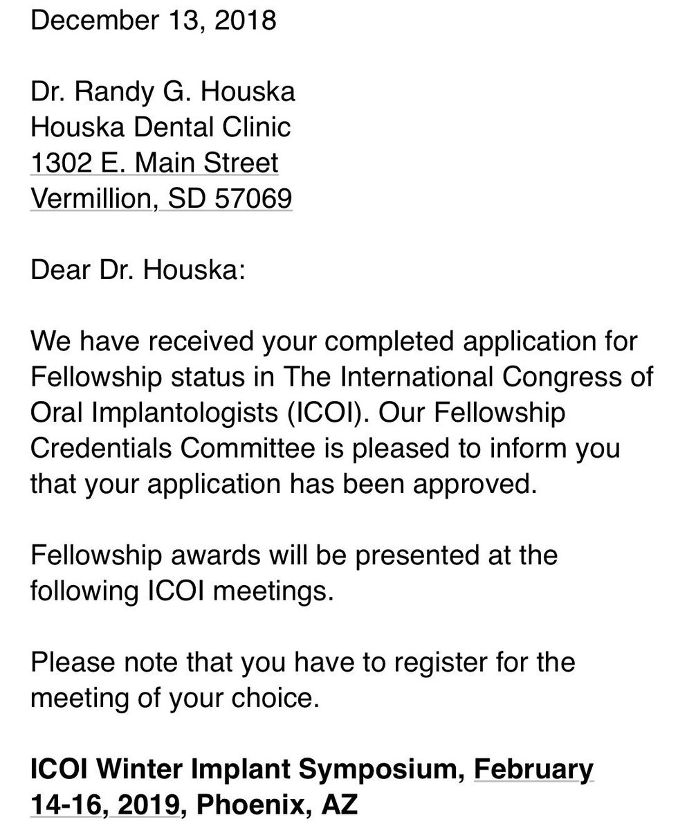PapaRandlicious's tweet photo. Big shout out to @drjustinmoody  @implantpathway and @BioHorizons for getting me this far in my journey of learning the world of dental implants. It is an honor to be part of @ICOIImplants and a great pleasure to be meeting all my new friends in the world of implant dentistry https://t.co/uTbQDKp1EZ
