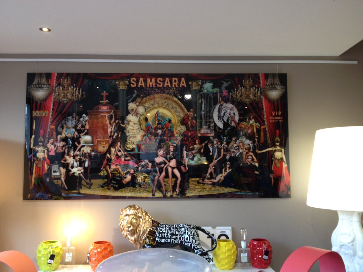 sttanding's tweet photo. C’est nouveau au 09 quai des Célestins à Lyon ! Une petite touche sexy sur vos murs 💋 Stock limité 🛍
#cobraart #tableau #plexi #cabaret #sexy #lyon2 #lyon #artmural #deco #inspiration #shopping #boutique #boutiquelyon #shop #shoppinglyon #noel2018 #ideecadeau #sttanding https://t.co/GIDSdkP5mE