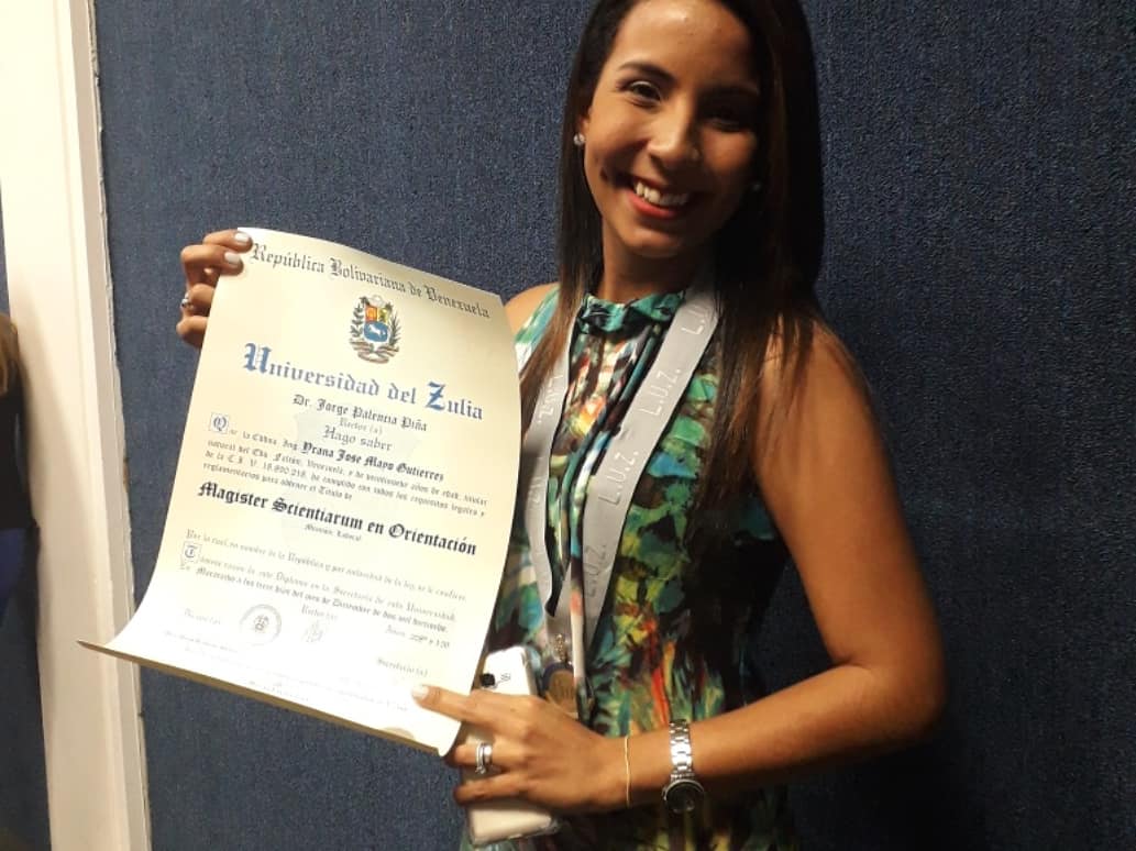 ¡Felicitaciones a los egresados del día de hoy! Somos LUZ para todos 😀👍