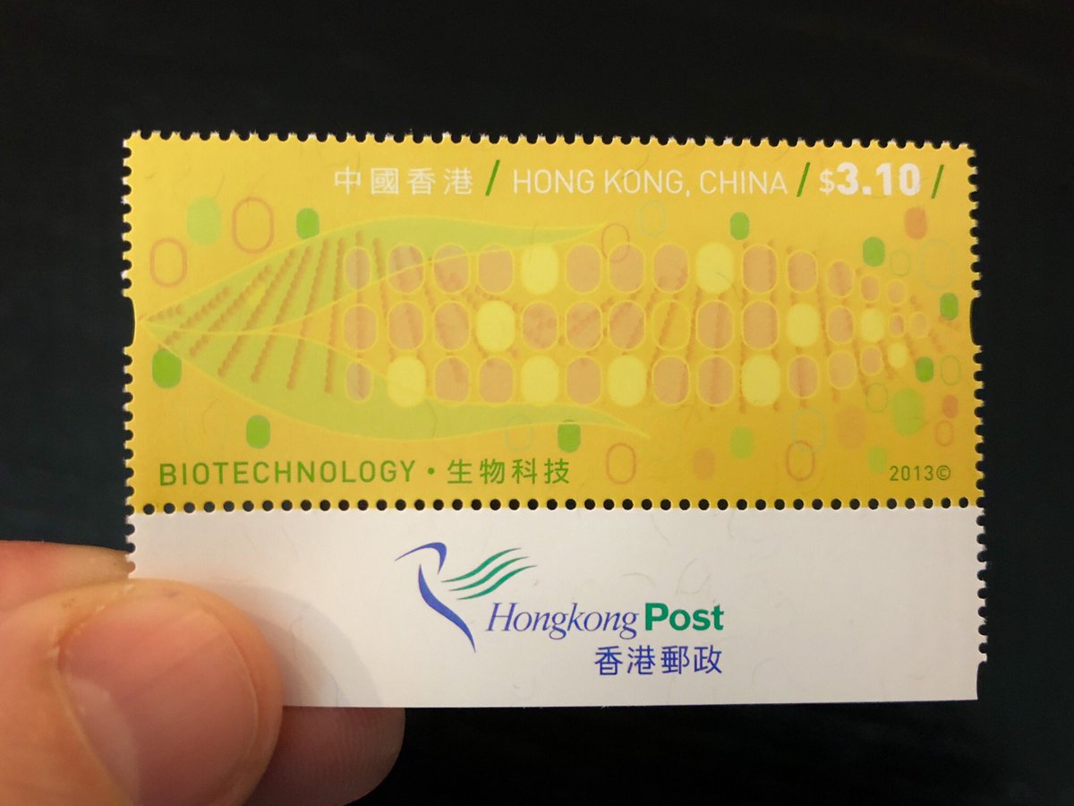 Last one for today. Corn! But for real, looking at this reminds me of pattern exploration assignments I had in 2-dimensional design courses at  @risd and the joy of finding ways to embed simple images with meaning, and extract meaning from simple images. 