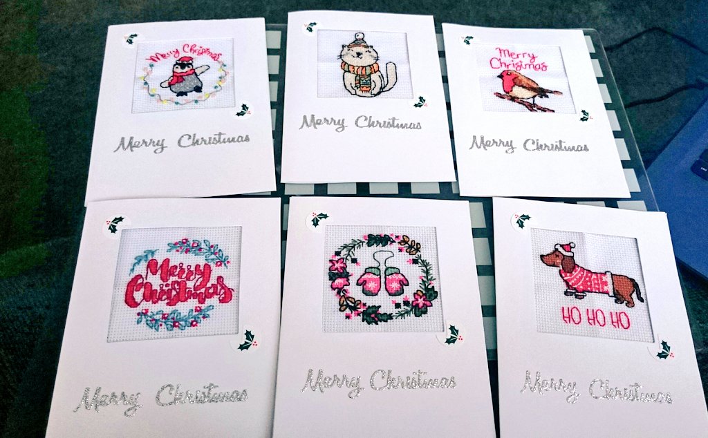 Abby_Claree's tweet image. Spent the afternoon finishing my hand-made Christmas cards! I feel quite proud of them and how they turned out! 🎅🎄🐧 #HandmadeProjects #Christmas #CrossStitch #ChristmasIsHere