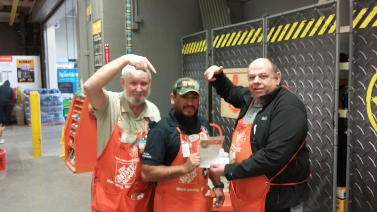 Saul, thank you for being a team player and helping lumber with recovery!!!#skillmanstrong