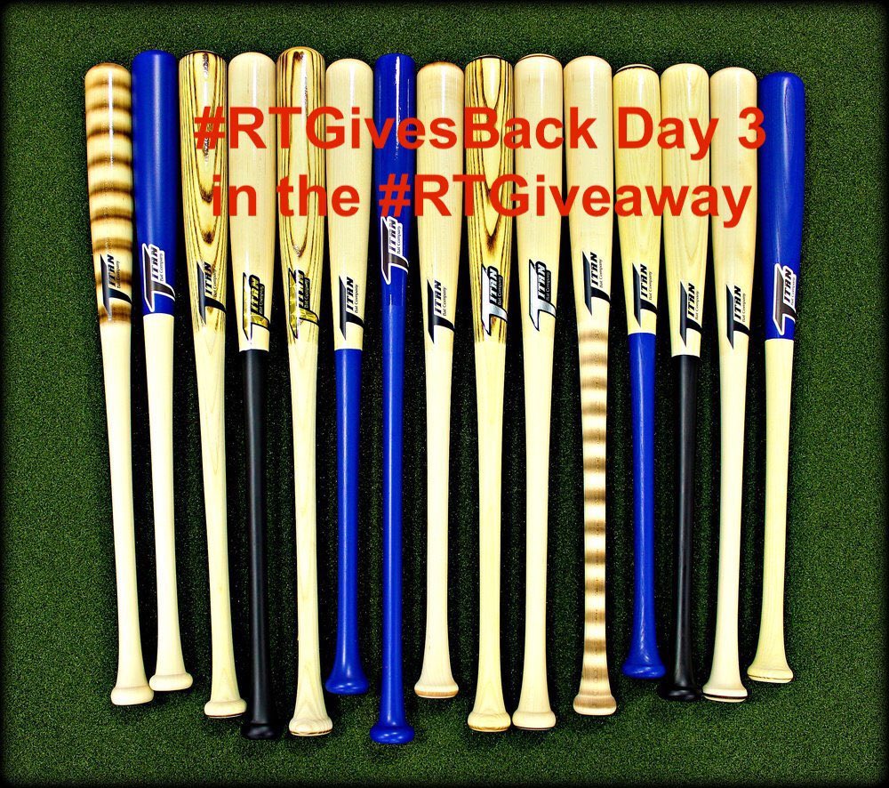 🎶🎄🎶On the 3rd day of #RTGiveaways #ROundtripper gives away.... A @titanbatcompany bat of your choice!🎶🎄🎶 To win, RETWEET &amp; FOLLOW us
#titanbats <a href="/titanbats1/">Titan Bats</a> #baseball #softball #RTGivesBack #RT25
