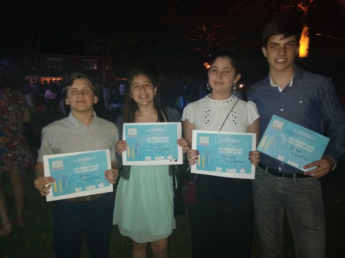 Felicitamos a Matías Secco, Lucía Pascale, Victoria Salaberry y Mateo Barreiro por obetener el segundo puesto en el concurso digital en francés Hackathon realizado en el mes de noviembre.
Bravo! 
#NovembreNumérique #EnAvantLeFrancais