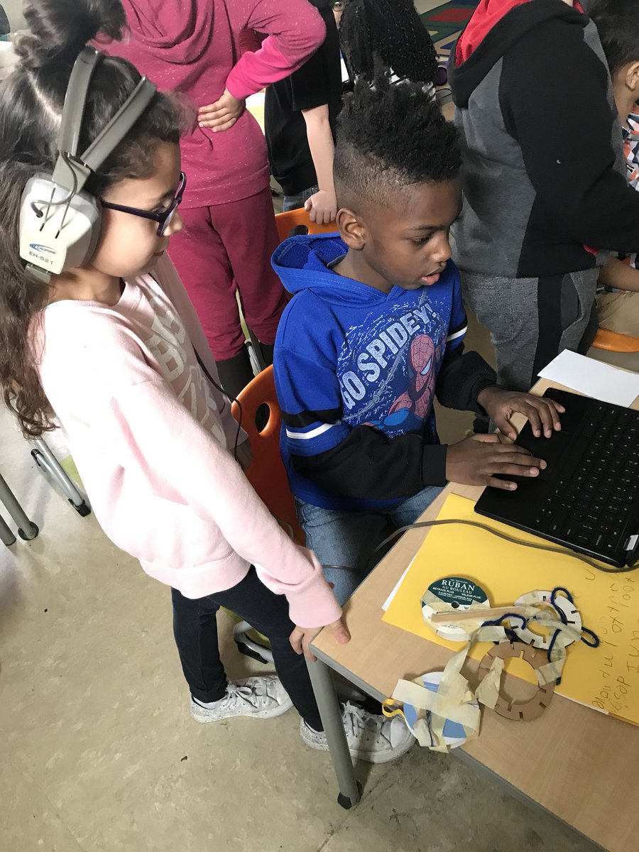 mrlee3rd's tweet photo. These first graders had awesome commercials and tools to improve their future careers! https://t.co/3lJ5DZTqqv